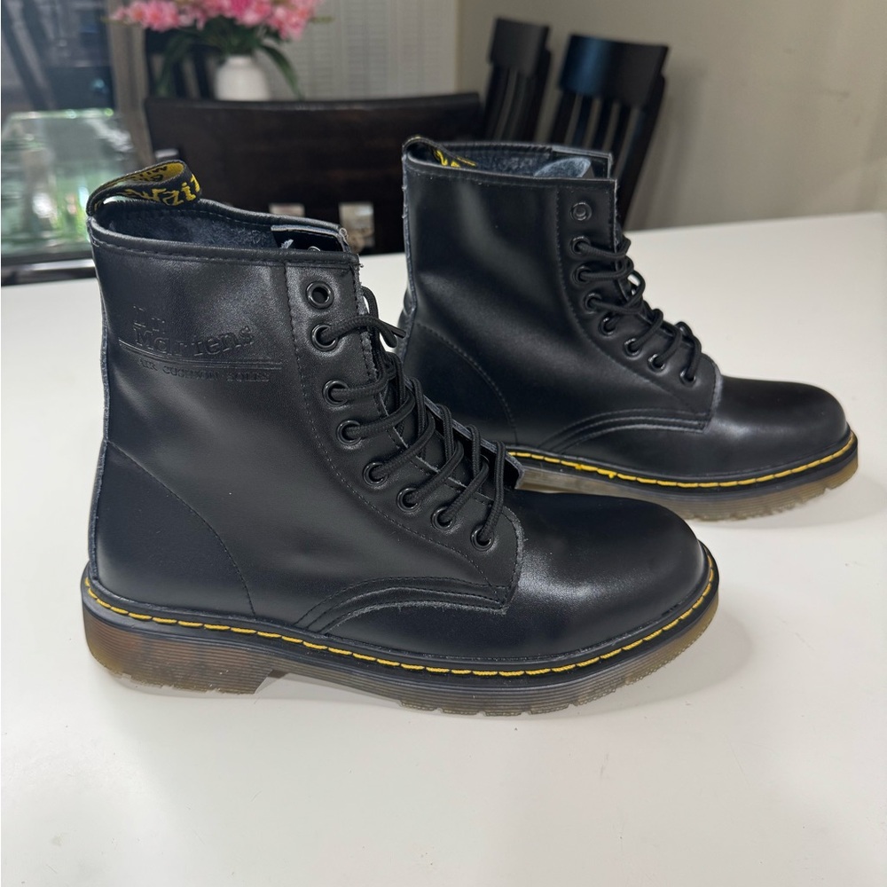 MARKE NIIH Bouncing Soles Punk Combat Women Boots Shoes Sz.42 (US 10.5-11) Black